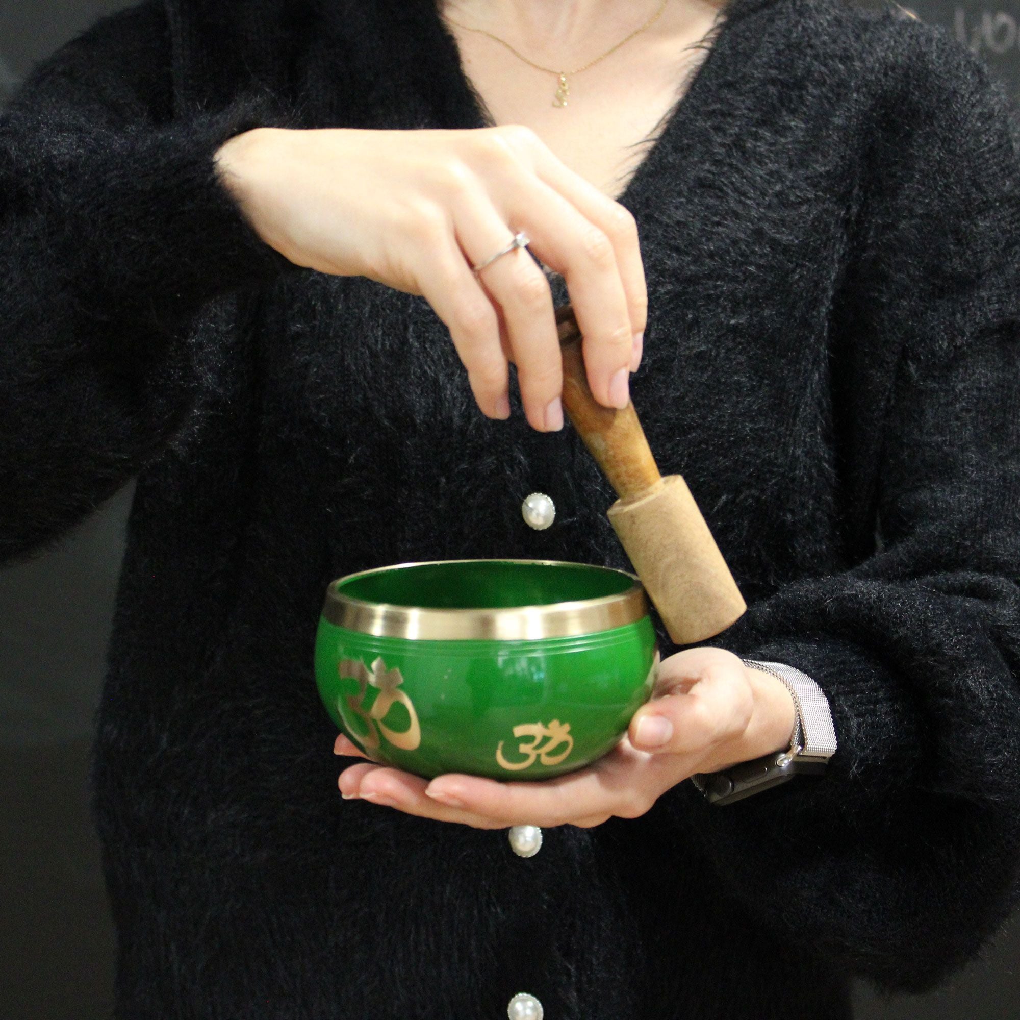 Buddha Singing Bowl Set - Black/Orange 10.7cm