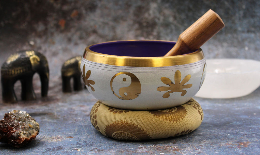 Large Yin & Yang Singing Bowl Set - White/Purple 14cm