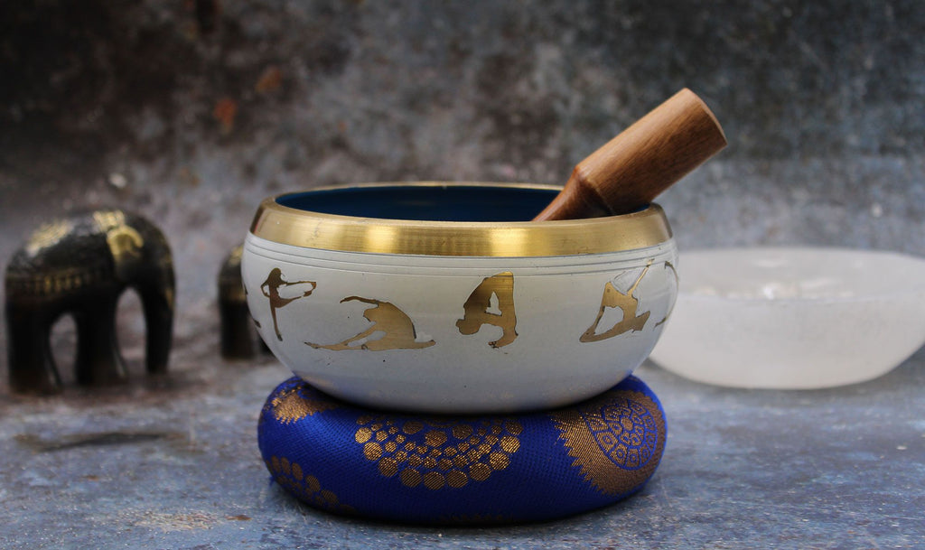 Large Yoga Moves Singing Bowl Set - White/Blue 14cm